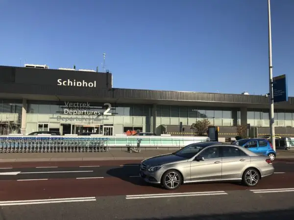 Taxi naar Schiphol – luchthavenvervoer vanuit Gilze en Tilburg
